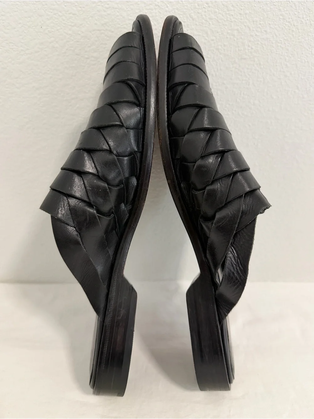 Cole Haan Resort Sandals Men's 11 D Black Leather Woven Slip On made in India